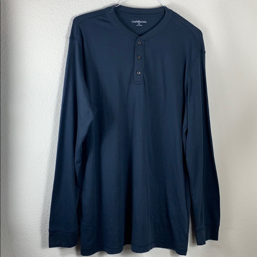 Croft & Barrow long sleeve 3 button casual top - Picture 1 of 4